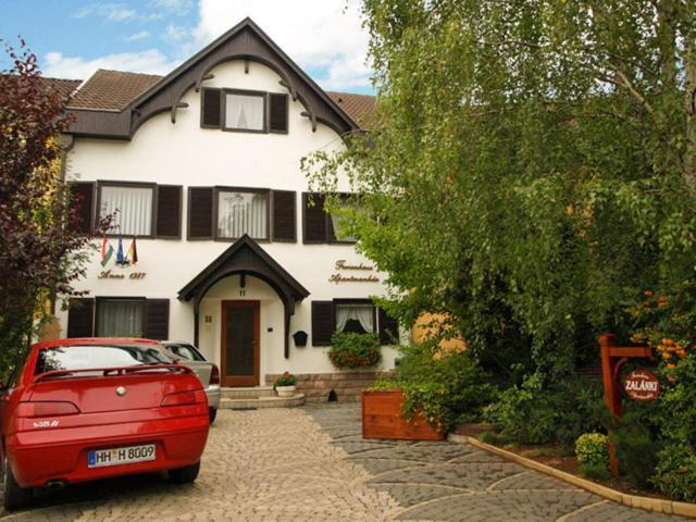 Ferienhaus Apartmanház Zalánki Eger Exterior foto